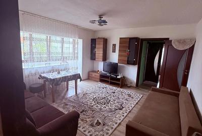 Apartament cu 3 camere decomandat în Central - 1