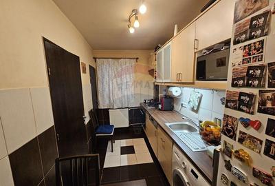 Apartament 3 camere decomandat- mobilat/utilat + boxa sub... - 15