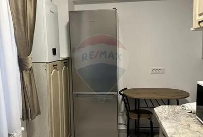 Garsonieră decomandată, mobilată în Central - 15