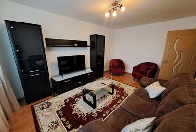 Apartament cu 2 camere decomandat, mobilat în Tei