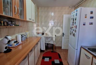 Apartament cu 2 camere decomandat, mobilat în Micro 6 - 4