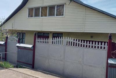 Casă cu 5 camere în Ștefan cel Mare - 1