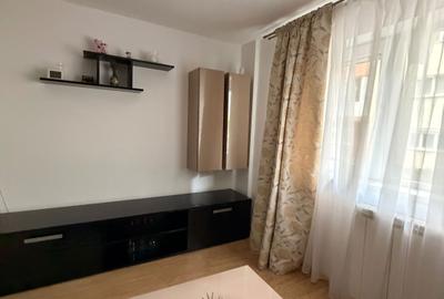 Apartament cu 3 camere semidecomandat în Lidia - 1