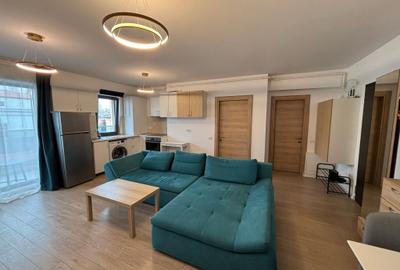 Apartament cu 2 camere semidecomandat, mobilat în Armeneasca