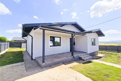 Casă cu 3 camere cu Teren 400 Mp în Aeroport - 2