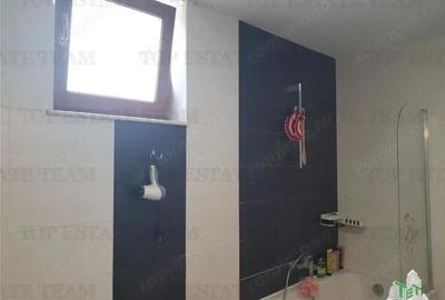 Apartament cu 3 camere decomandat în Sat Vacanță - 17