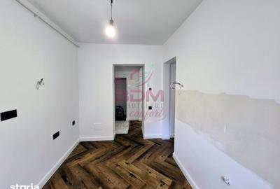 Apartament cu 2 camere decomandat în Micro 1 - 5