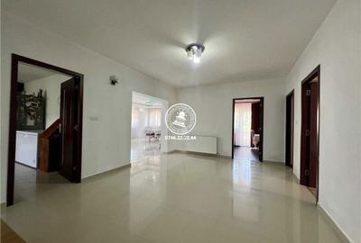 Casă cu 4 camere în Uricani - 3
