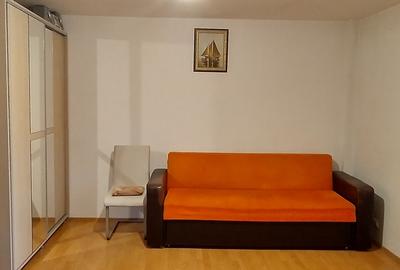 Garsonieră decomandată în Central - 9