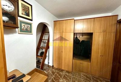 Apartament cu 2 camere decomandat în Central - 1