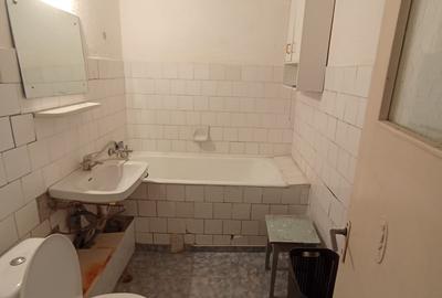 Apartament 2 camere DECOMANDAT, ETAJ 4 cu pod Nicolina 2-Clopotari !! - 10