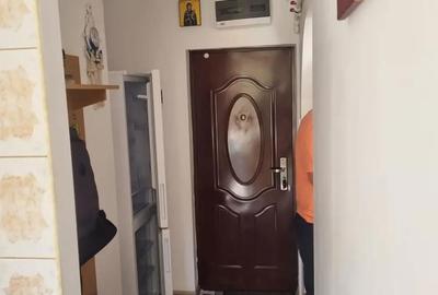 Apartament cu 2 camere decomandat în Neptun - 1