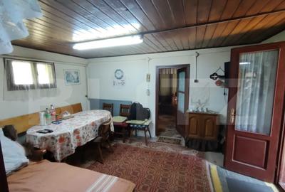 Casă cu 5 camere cu Teren 175 Mp în Lunca - 4