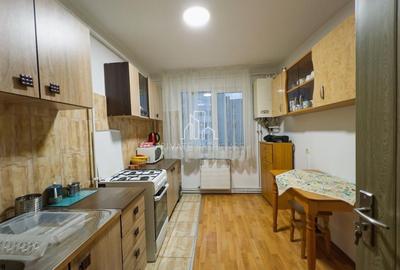 Apartament cu 2 camere decomandat în 7 Noiembrie - 3