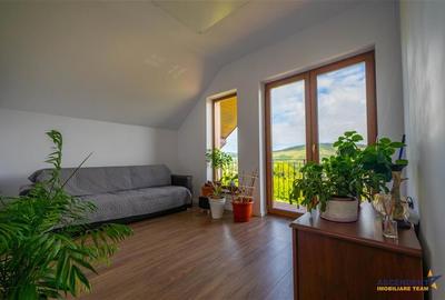 Casă cu 9 camere cu Teren 1750 Mp în Pestișu Mic - 13