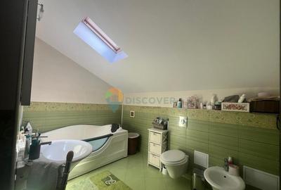 Casa 400 mp de Buhusi, Bacau - 14