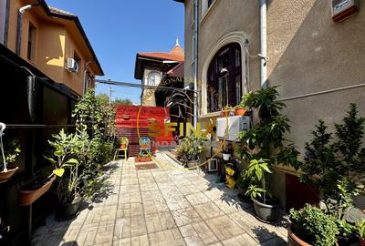 Casa de inchiriat 8 camere 1 Mai 150 mp - 1