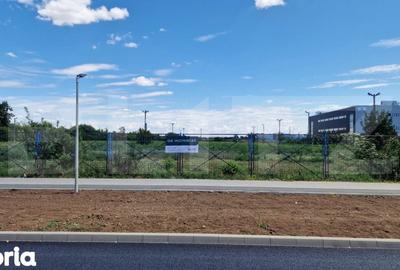Spațiu comercial, de 34,516 mp, în Lunei