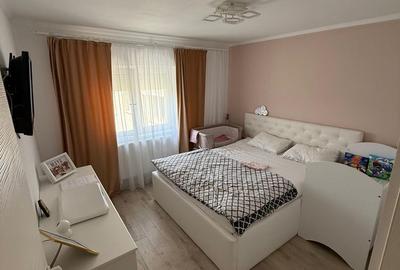 Apartament cu 3 camere decomandat în Iosia - 8