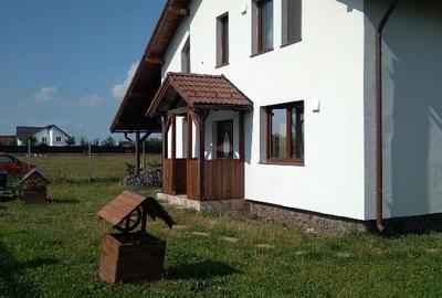 CHIRIE / KIADO / RENT - CASA 5 CAMERE + CURTE 1500 MP,/FAMILIE ZONA REZIDENIALA - 1