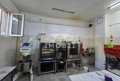 VANZARE SPATIU COMERCIAL PARTER  ZONA 9 MAI - 2