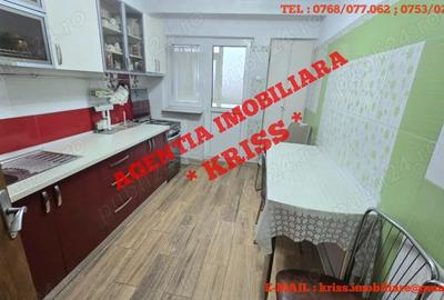 NOU PE PIA?A !!! Apartament 4 Camere ULTRACENTRAL Confort 1 Decomandat Etaj 2 Liber 98 Mp. - 4