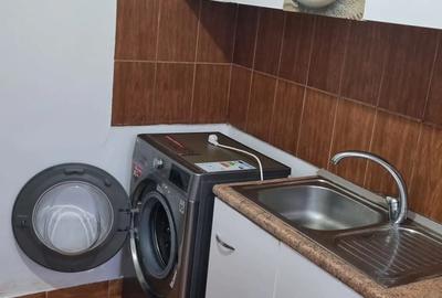 Inchiriez garsoniera in Rm Valcea etaj 1 suprafata 26 mp fara balcon zona traian dovali Inchiriez garsoniera in Rm Valcea etaj 1 suprafata 26 mp fara balcon zona traian dovali - 3