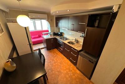 Apatrtament 4 Camere de închiriat - Strada Buzoeni