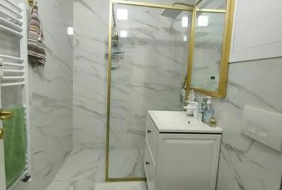 Apartament cu 3 camere decomandat în Rădăuți