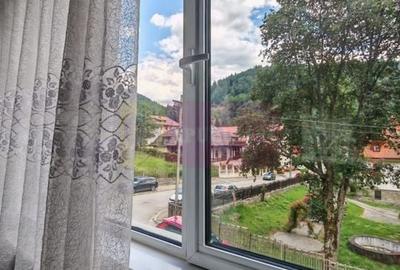 Apartament cu 4 camere de vanzare in Busteni - 20