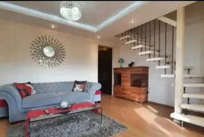 De vanzare apartament 4 camere Strand - 5