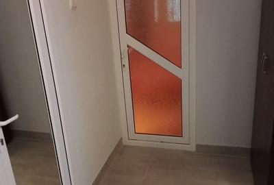 Garsonieră semidecomandată în Micro 40