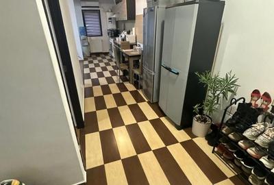 Apartament cu 3 camere decomandat, mobilat în Central - 9