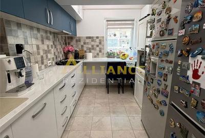 Apartament cu 3 camere, mobilat în Vitan - 17