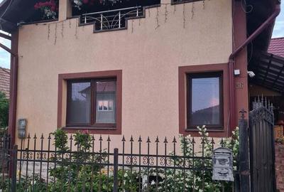 Casă cu 6 camere cu Teren 2000 Mp în Șaula - 3