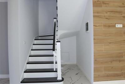 Duplex despartit prin garaj la liziera padurii Dumbravita -  Balcescu - 10