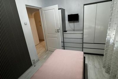 Apartament cu 3 camere semidecomandat în Central - 2