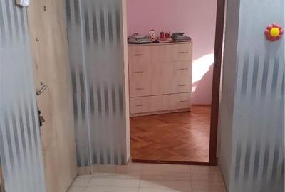 73.000 euro negociabil, Apartament  3 camere, etaj 1, Tiglina1 - 7