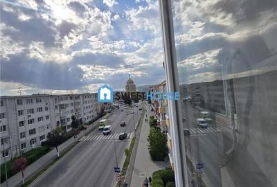 Apartament cu 3 camere semidecomandat în Central - 8