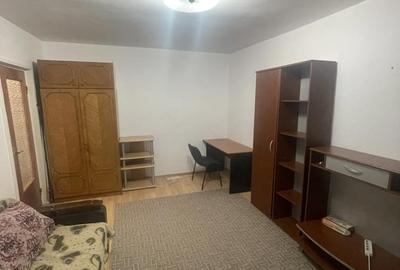 Apartament cu 2 camere decomandat în Sud - 2