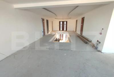 Casă cu 2 camere cu Teren 2000 Mp în Central - 12