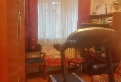 Apartament cu 4 camere decomandat în Calea București - 6