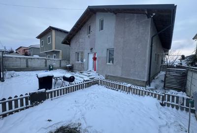 Casa 3 camere cu Mansarda zona Tineretului Ovidiu - 9