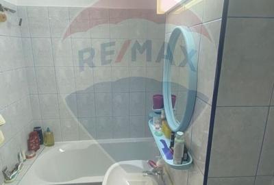 DE VANZARE Apartament cu 2 camere in zona Titan - 14