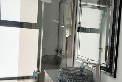 Casă cu 4 camere cu Teren 450 Mp în Central