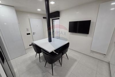 Apartament cu 3 camere etajul 1, zona Poienita - 9