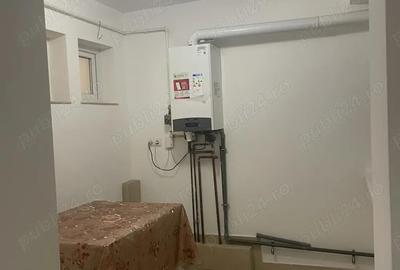 B-dul Republicii, 3 camere decom,2 bai,etaj 1,camere mobilate si utilate partial ,500 euro - 3