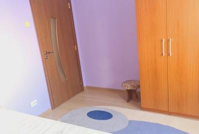 Apartament cu 3 camere decomandat în Milcov - 4