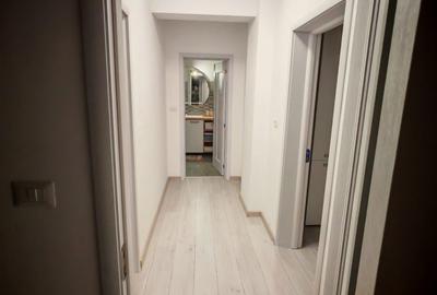 Apartament cu 3 camere decomandat în Central - 2
