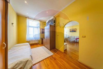 Apartament cu 3 camere de vanzare in zona Ultracentral - 5